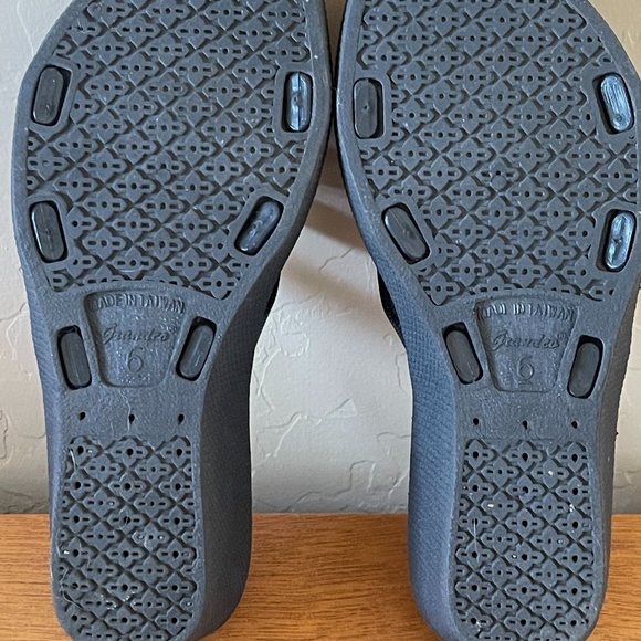 Grandco Sandals 6 Black Blue Green Crystals 3 Strap Slide Wedge - Picture 11 of 11